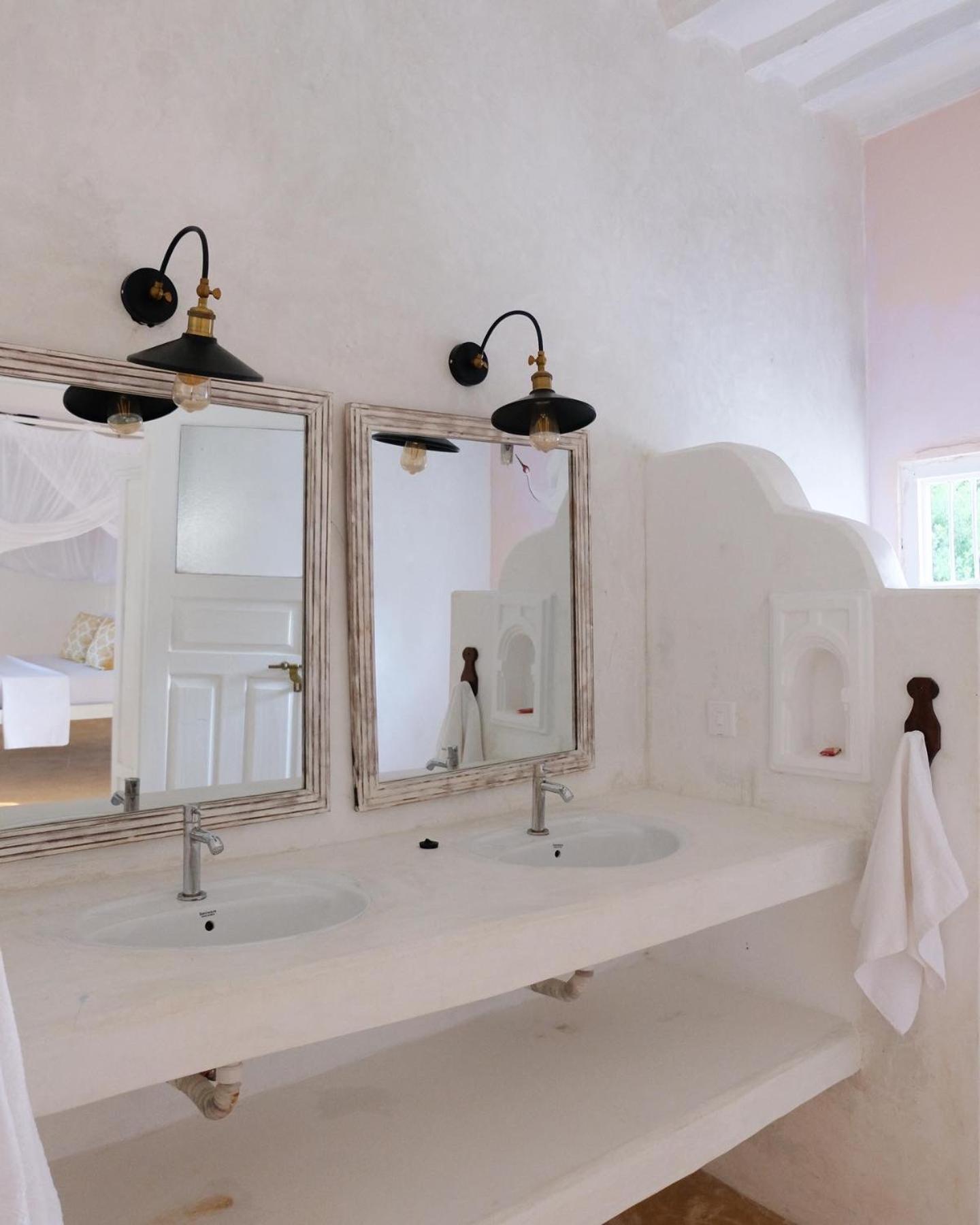 Bed and Breakfast Shela Bahari Exterior foto